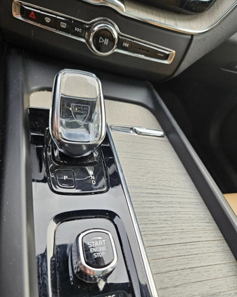 Volvo XC 60 cena 142000 przebieg: 52560, rok produkcji 2020 z Sieraków małe 191
